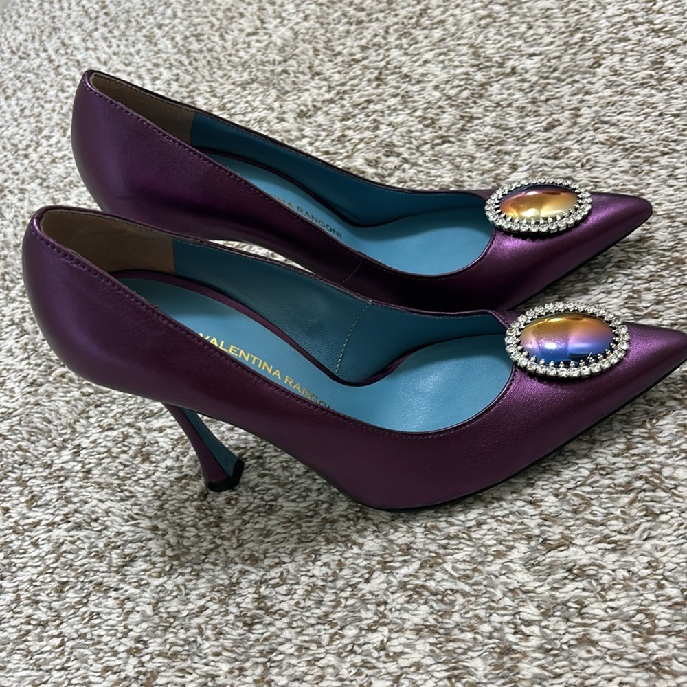 Valentina Rangoni Splendida iridescent pump 8.5 NWT